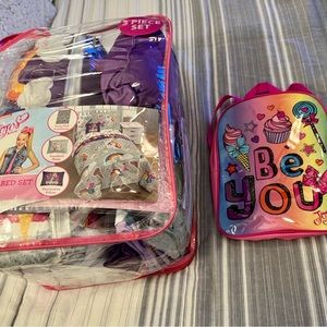 Sold
NWT Nickelodeon JoJo Siwa Rainbow Sparkle Bed Set & Backpack